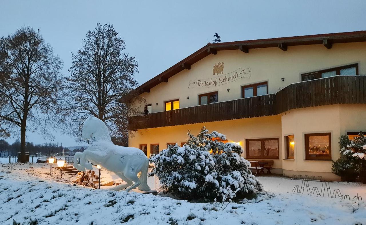 Reiterhof Schmidt, Gaststaette & Pension Golk Exteriör bild